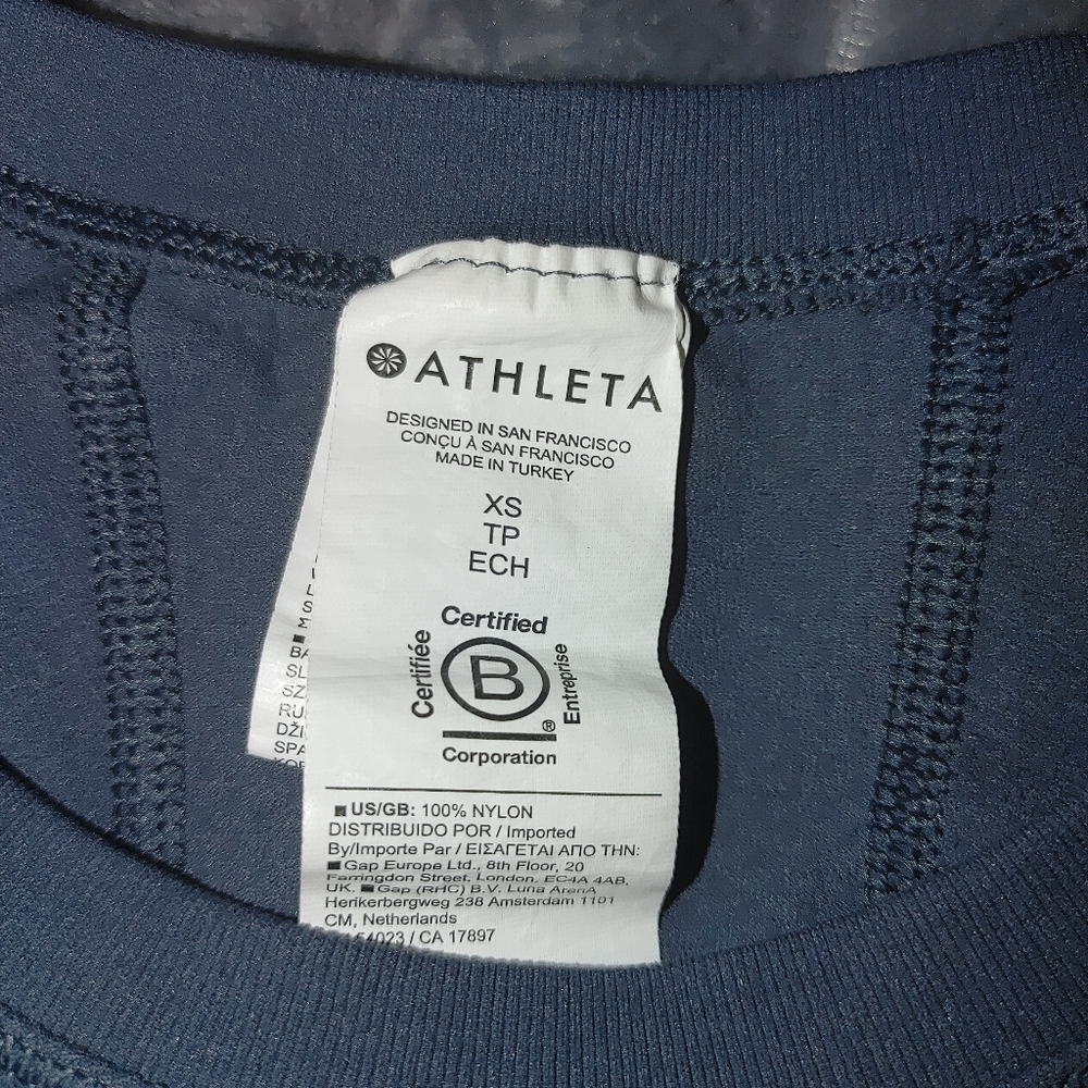 Athleta Gray Short Sleeve T-Shirt, Size XS - Picture 7 of 9